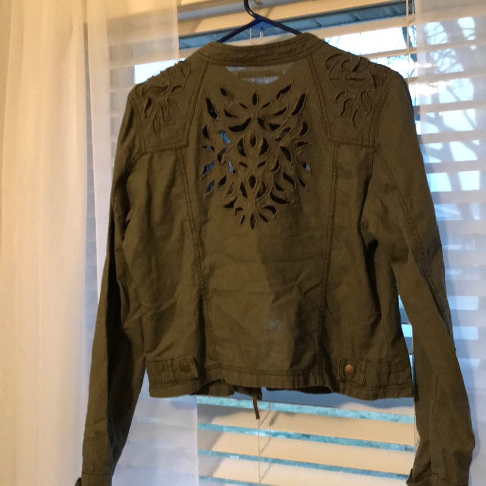Jacket - Picture 4 of 5